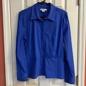 Ladies Liz Claiborne, long-sleeve blouse/ only worn once!